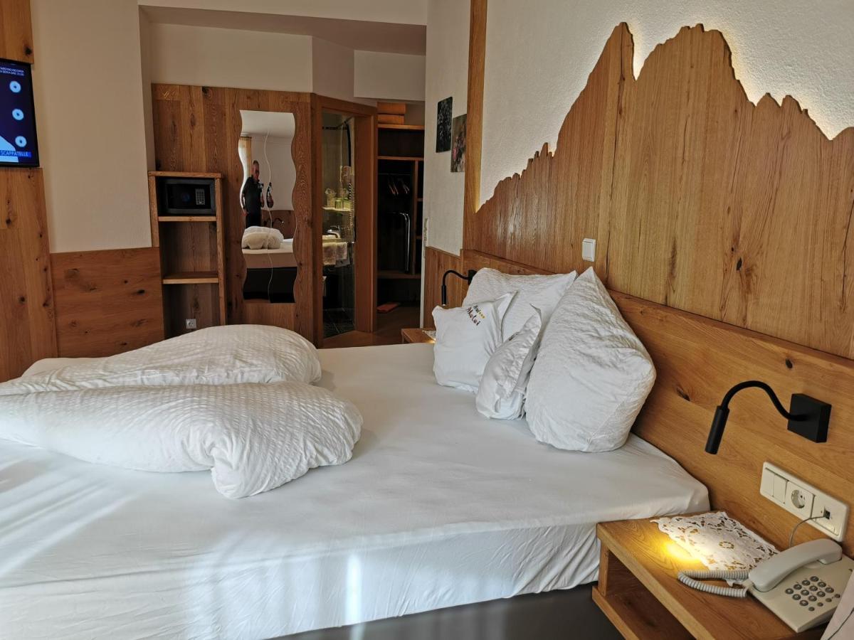 Hotel Akelei Brunico Ngoại thất bức ảnh