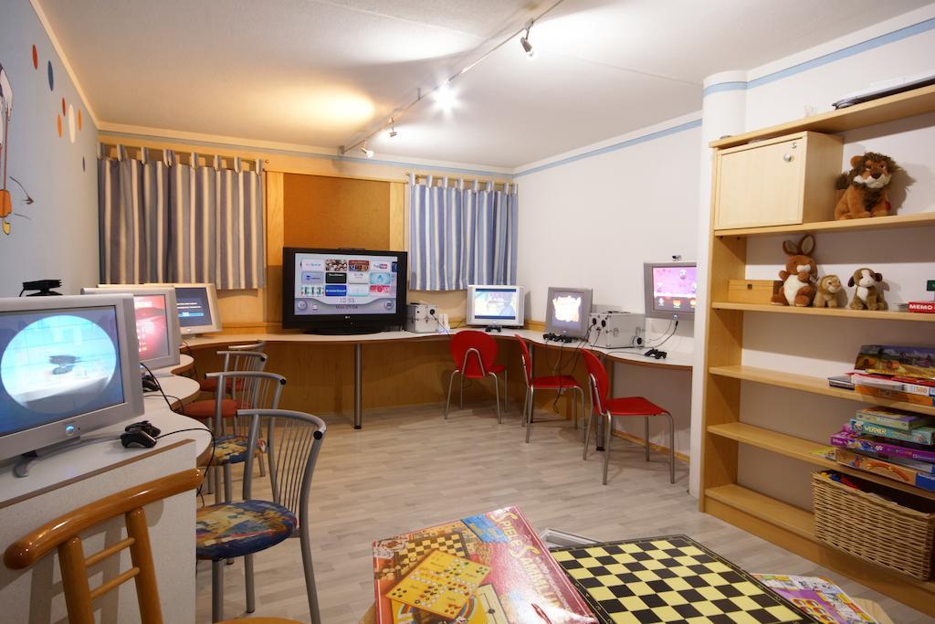 Hotel Akelei Brunico Ngoại thất bức ảnh