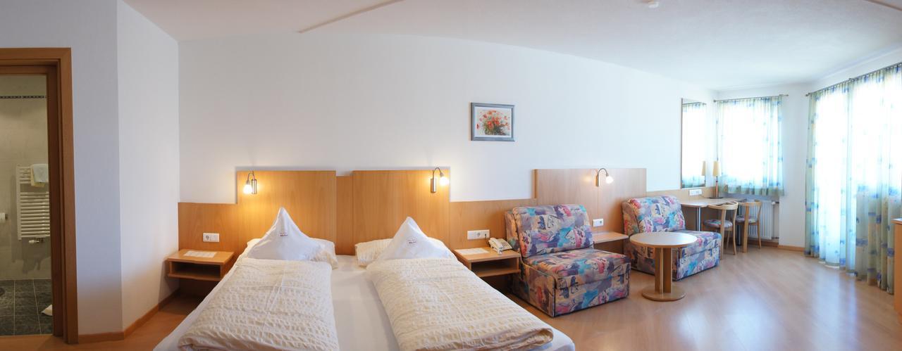 Hotel Akelei Brunico Ngoại thất bức ảnh